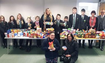 Greenfield students contribute to food bank appeal