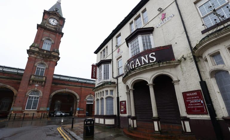 Time called on longstanding pub as demolition date is set